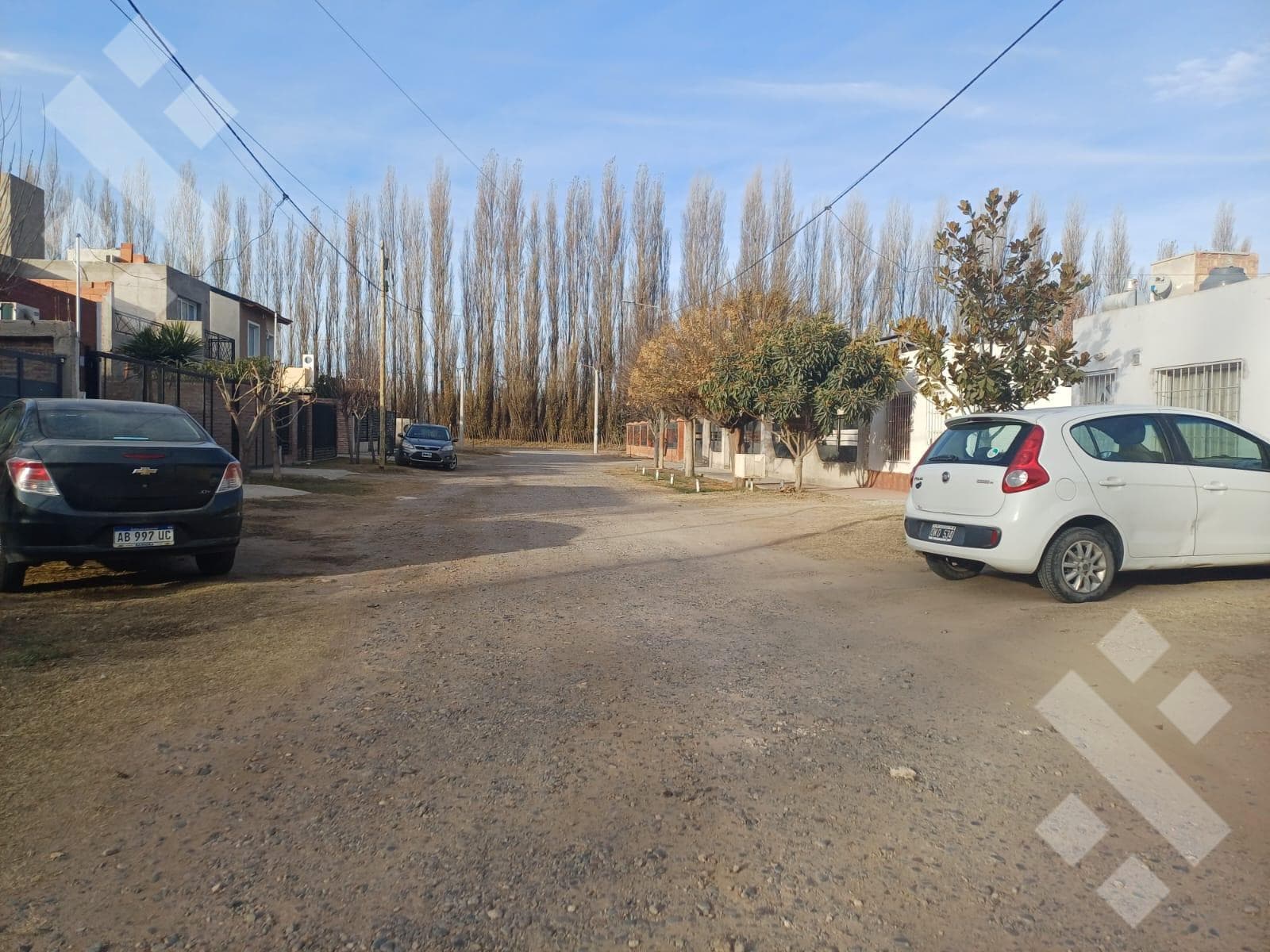 FOR SALE: 360 m² LOT, BLOCK ECOR I-PLOTTIER