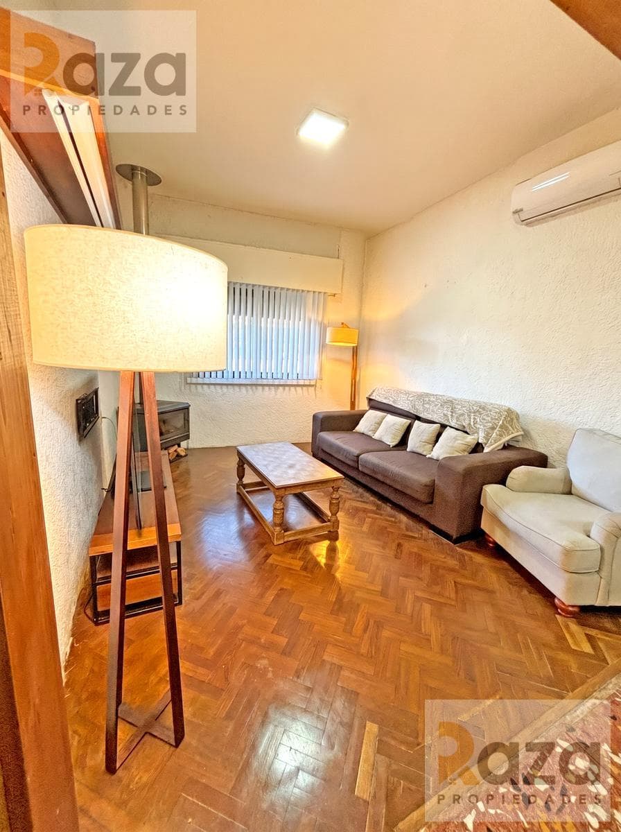 2-Bedroom House for Sale in La Unión, Montevideo (with Garage)