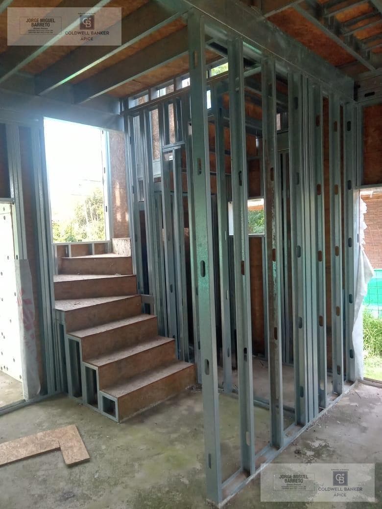 LAND LOT HOUSE UNDER CONSTRUCTION PROJECT