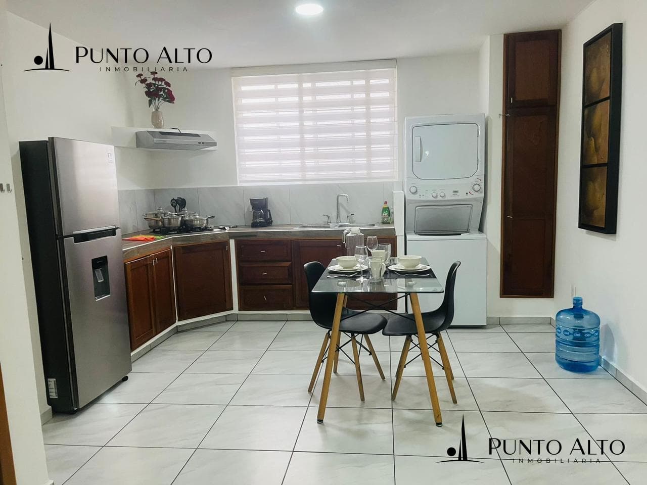 FURNISHED APARTMENT FOR RENT ONE BLOCK FROM FAJA DE ORO