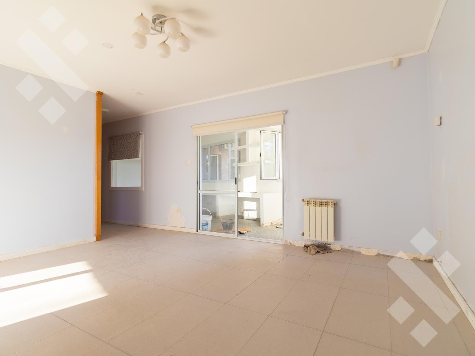 3-Bedroom House for Sale with Pool - Comahue Golf Club Neighborhood - Neuquén City