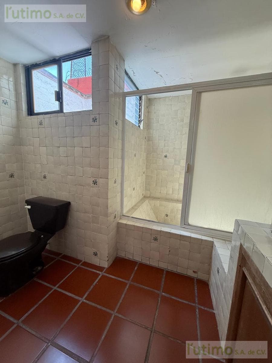 HOUSE FOR RENT WITH A POOL IN JARDINES DE CUERNAVACA