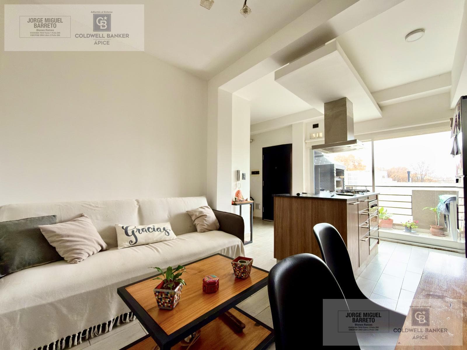 2-Bedroom Apartment in Villa Devoto with Garage, Balcony, Terrace, and Grill