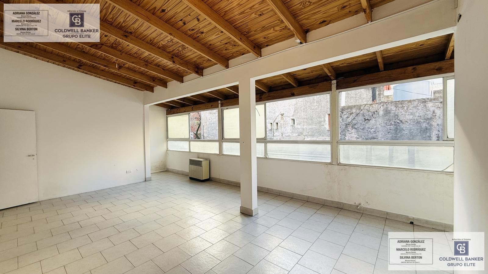 8-room penthouse for sale with terrace and patio in Parque Chacabuco