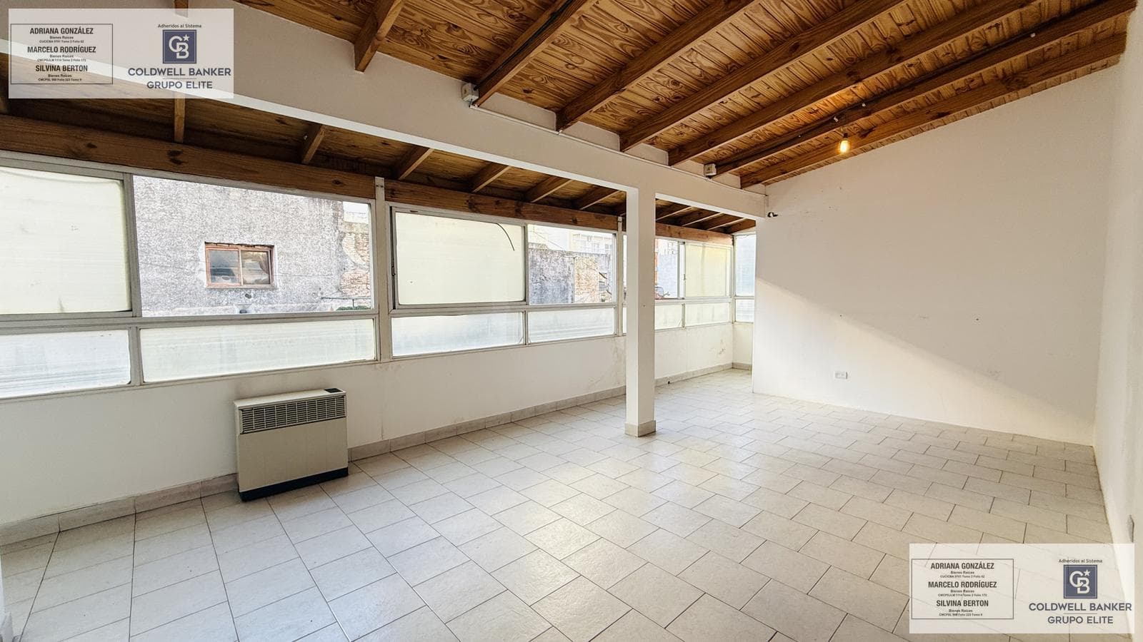 8-room penthouse for sale with terrace and patio in Parque Chacabuco