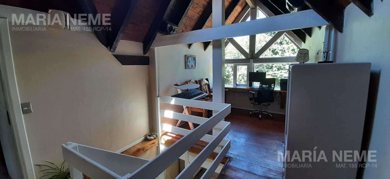 Main House and Separate Guest House