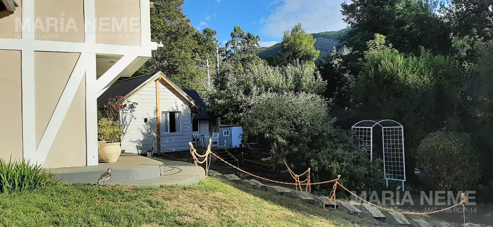 Main House and Separate Guest House