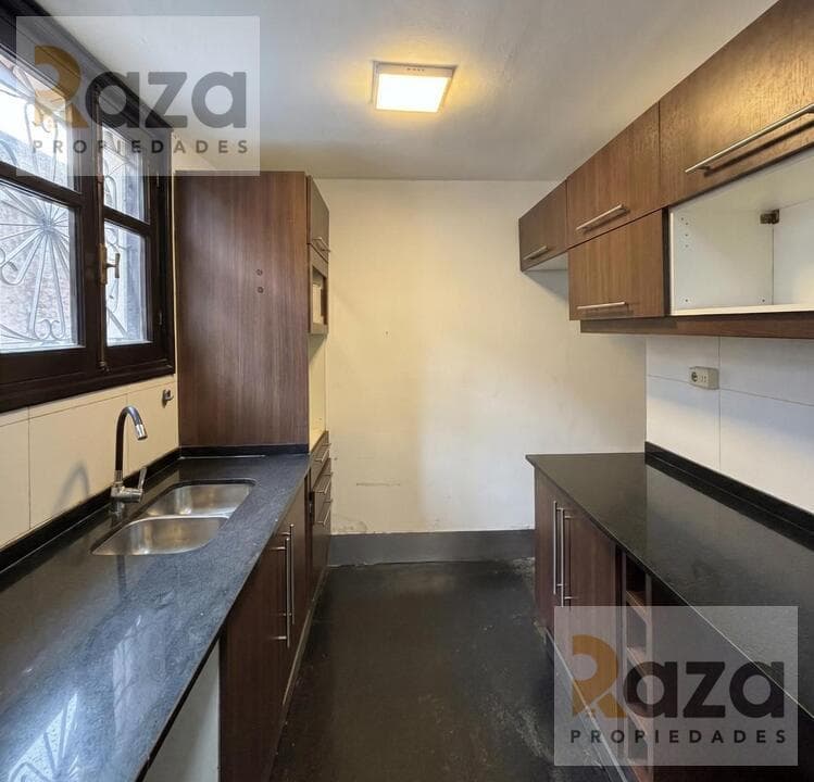 6-Bedroom House for Sale in Aguada