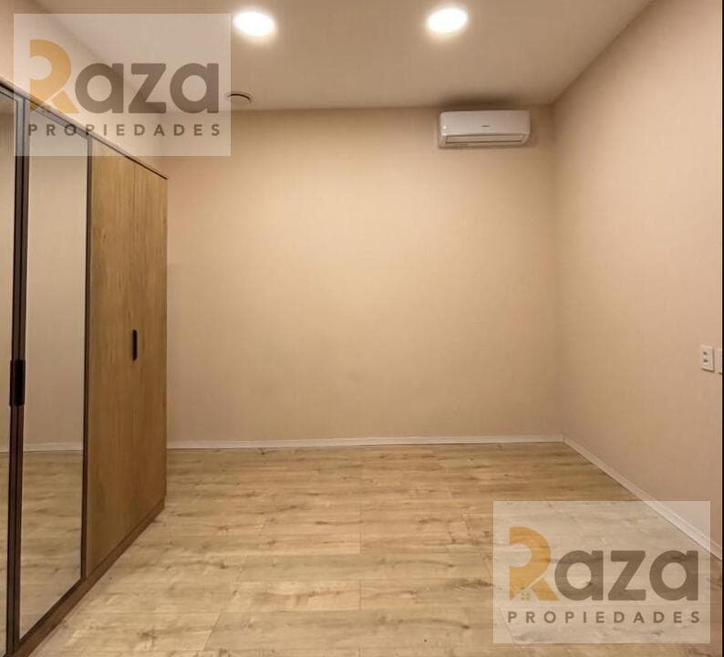 6-Bedroom House for Sale in Aguada