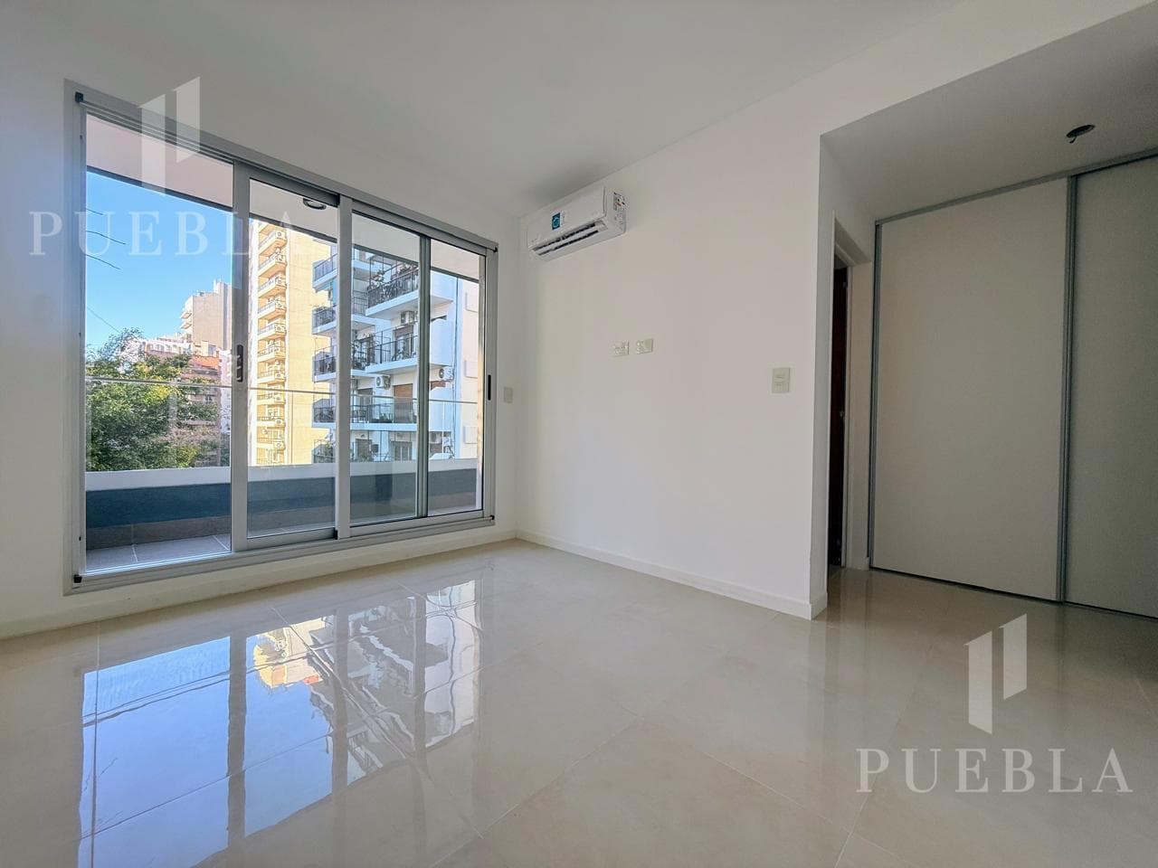 BRAND-NEW 2-ROOM APARTMENT FOR RENT IN BELGRANO WITH GARAGE AND STORAGE ROOM, FULL AMENITIES