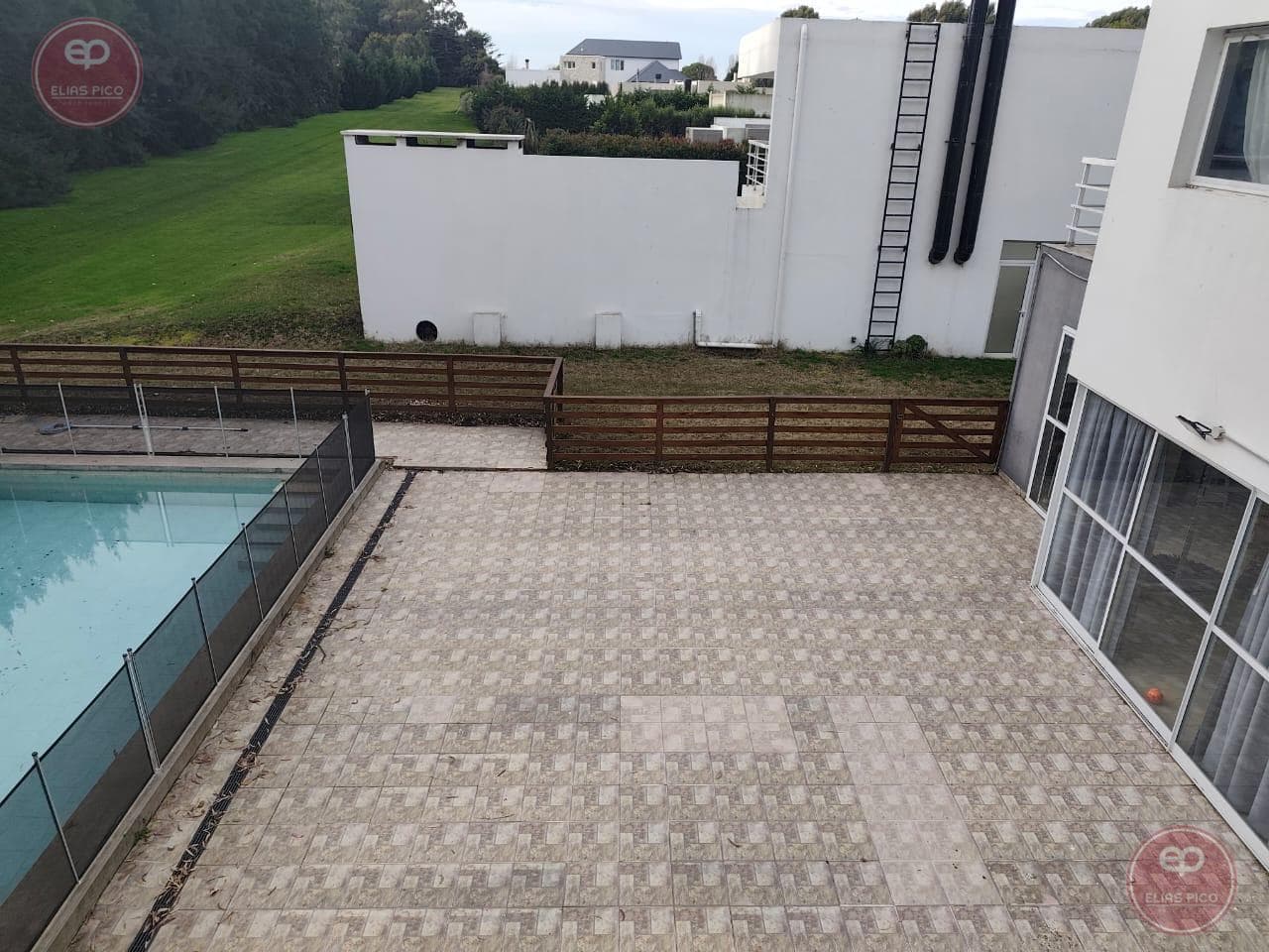 House in Rumenco
