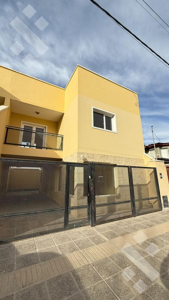 For Rent | 2-Bedroom Duplex | Plottier | Neuquén