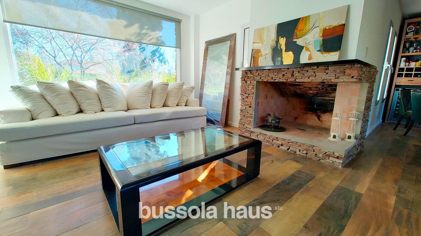 House for sale: 7 rooms, lake views, pool, El Encuentro neighborhood, Tigre—a great opportunity