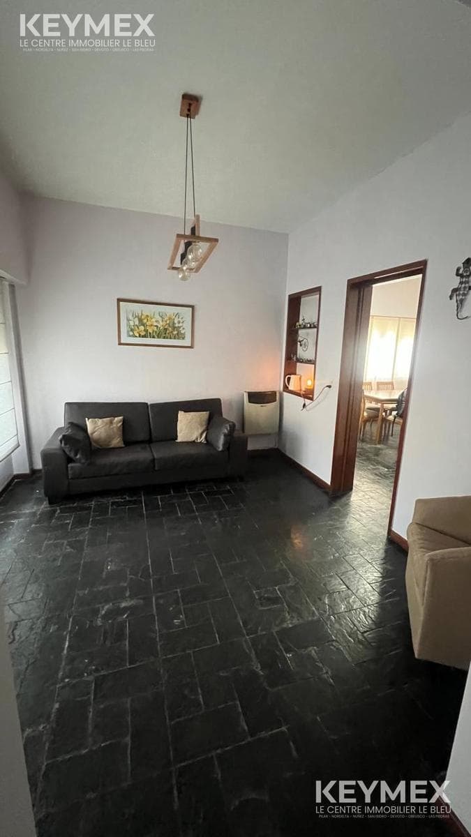 House for sale in Villa Real. Spacious, in a great location, and bright!