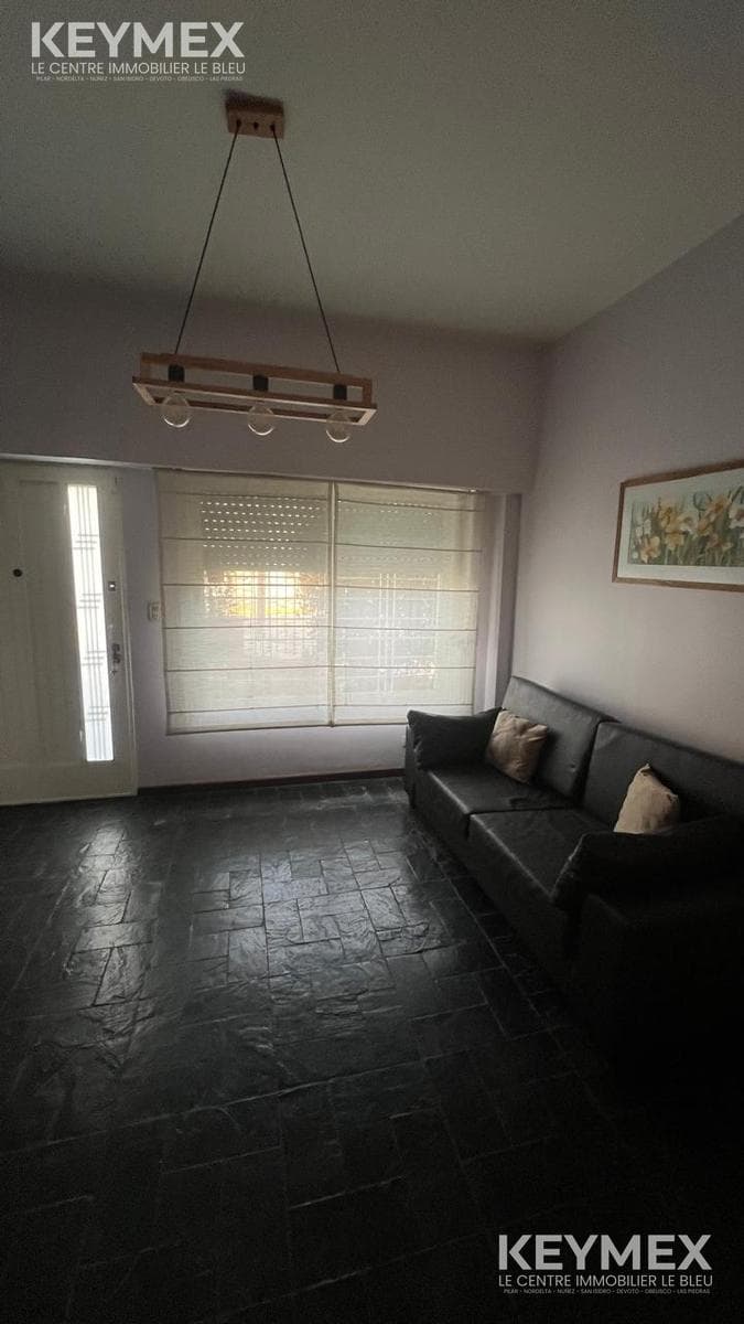 House for sale in Villa Real. Spacious, in a great location, and bright!