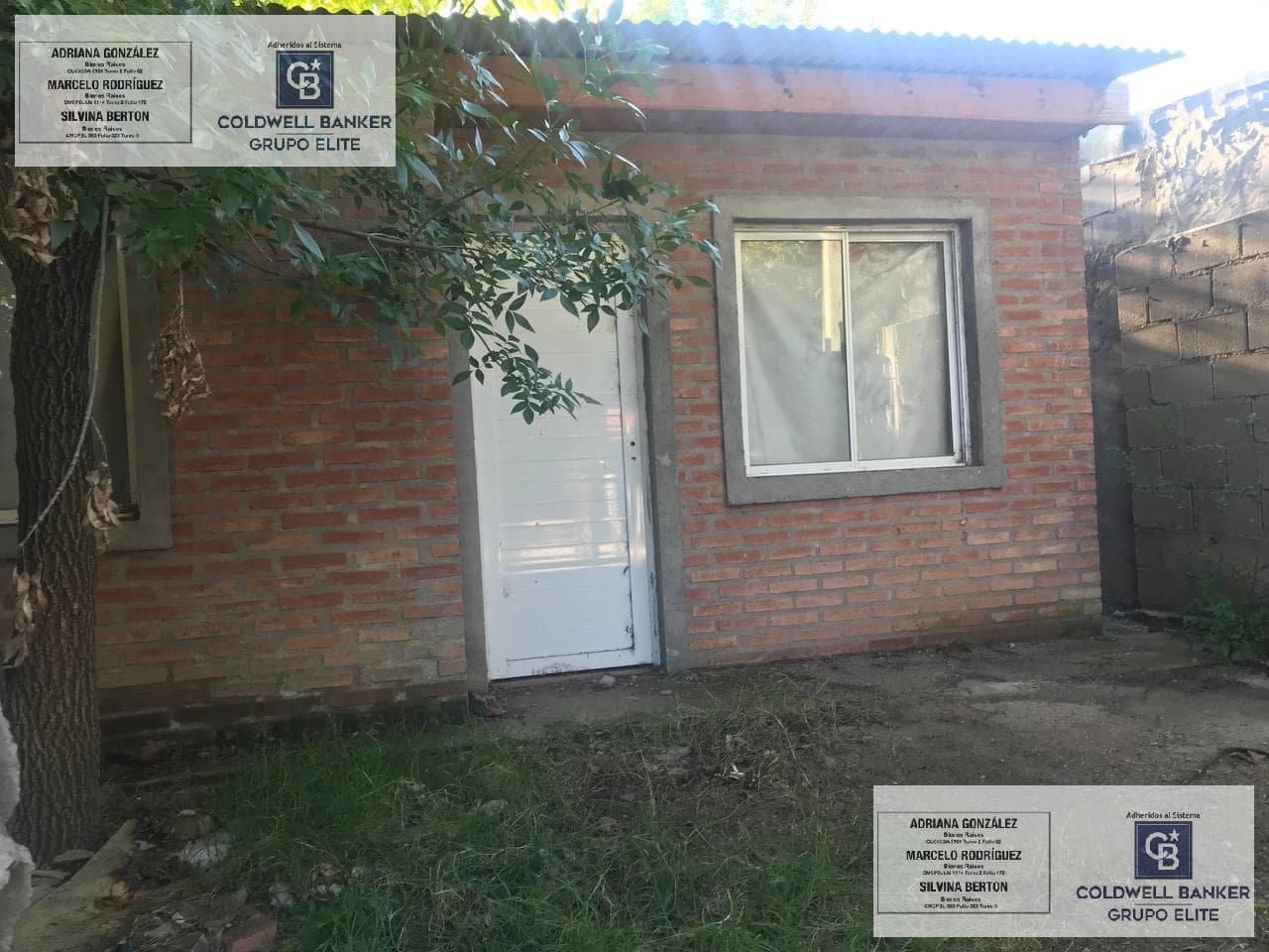 HOUSE IN VILLA MERCEDES WITH A YARD