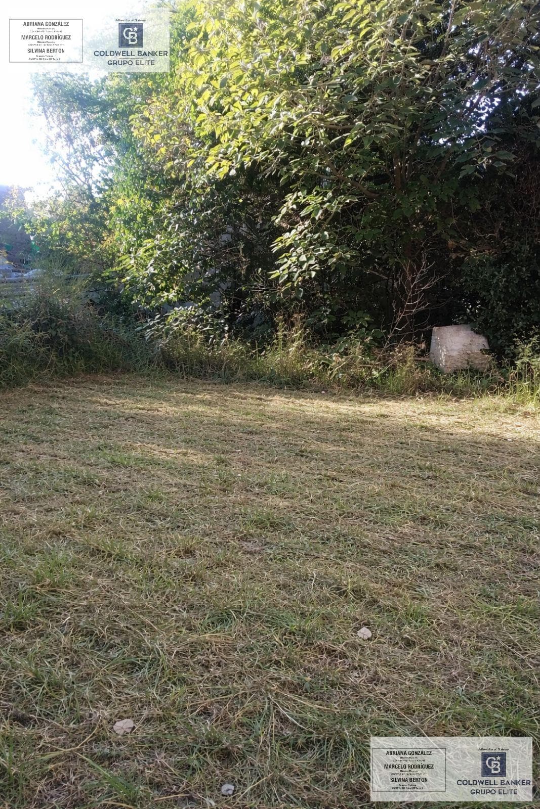 HOUSE IN VILLA MERCEDES WITH A YARD