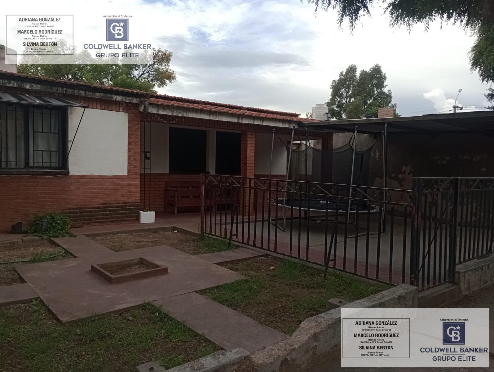 House with 3 bedrooms, a semi-covered garage, and a patio.