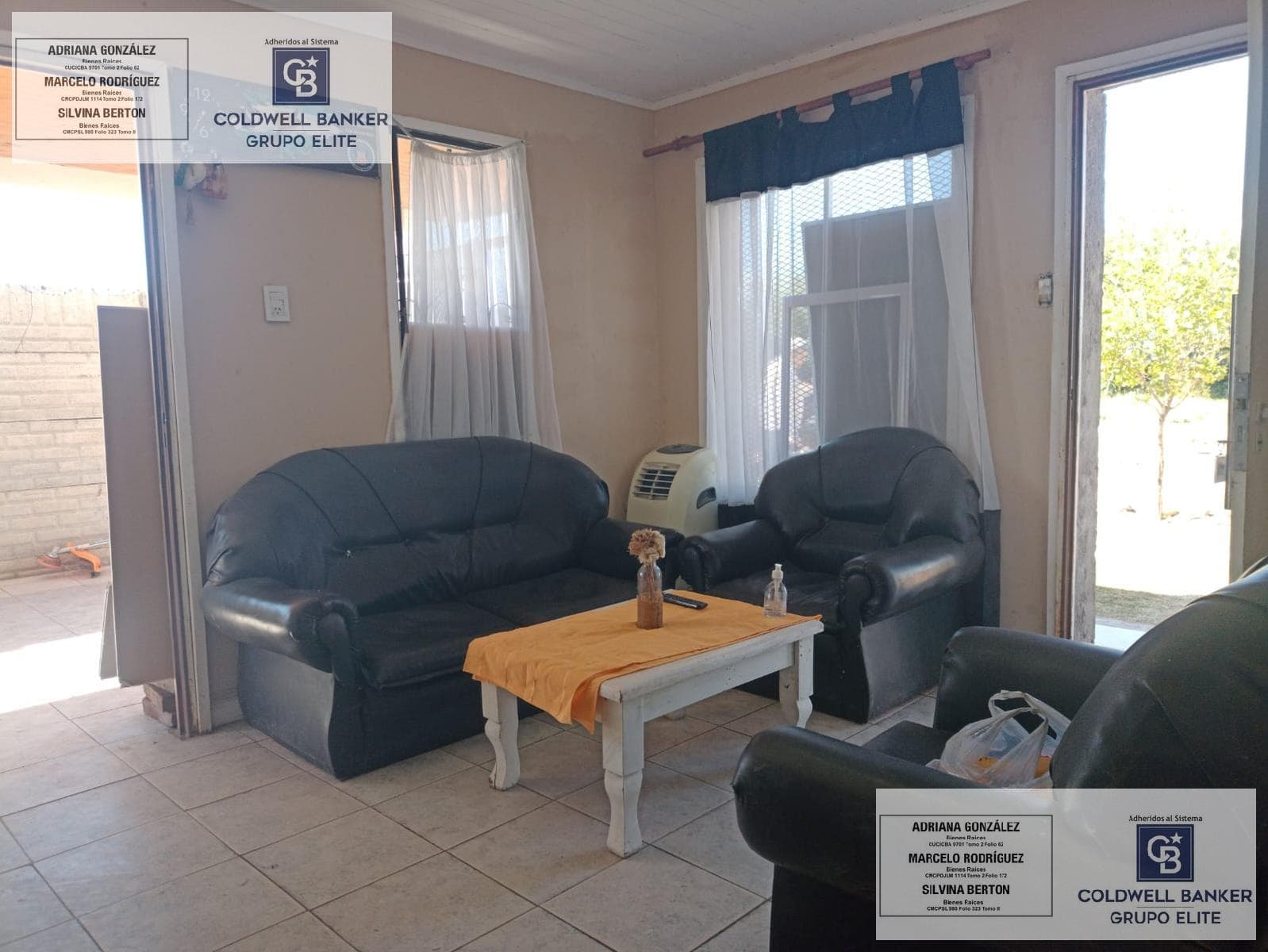 House for sale in Villa Mercedes, 3 rooms with a garage, excellent neighborhood.