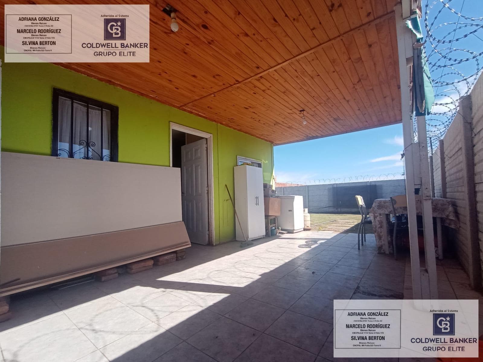 House for sale in Villa Mercedes, 3 rooms with a garage, excellent neighborhood.