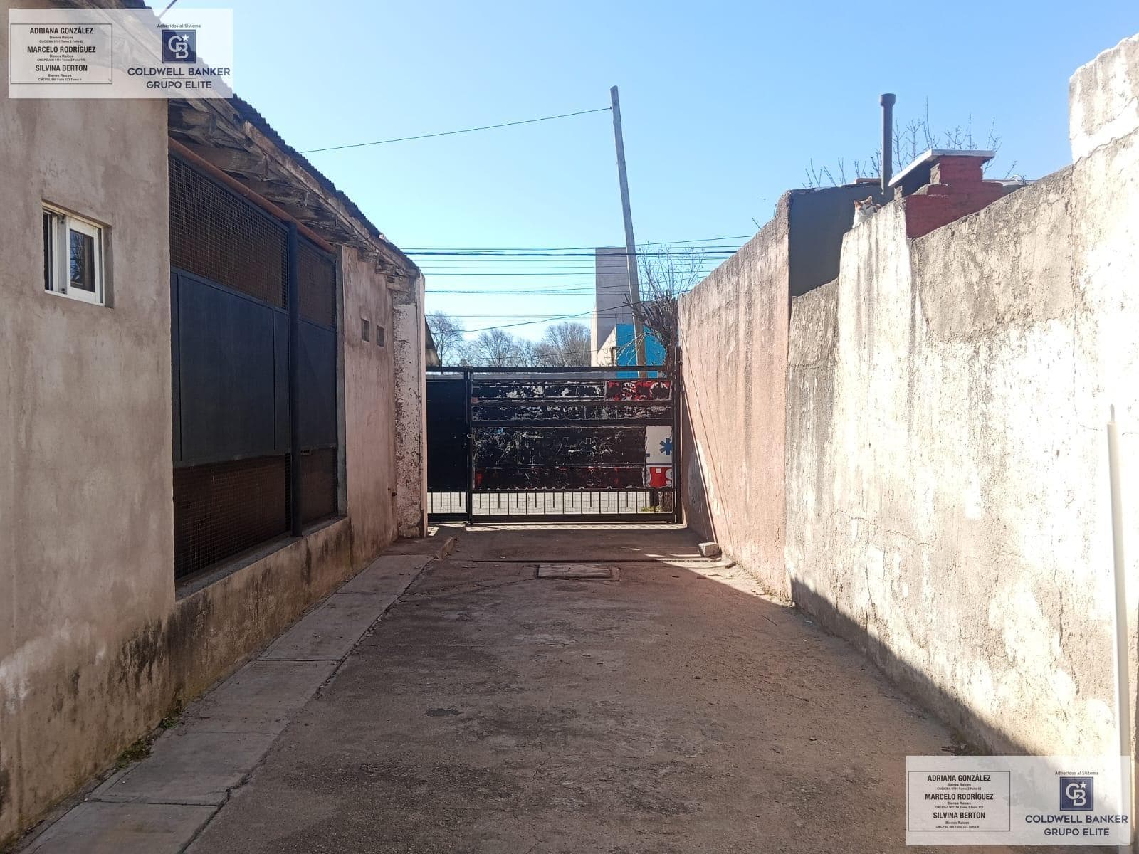 HOUSE FOR SALE PLUS TWO APARTMENTS IN VILLA MERCEDES, SAN LUIS.