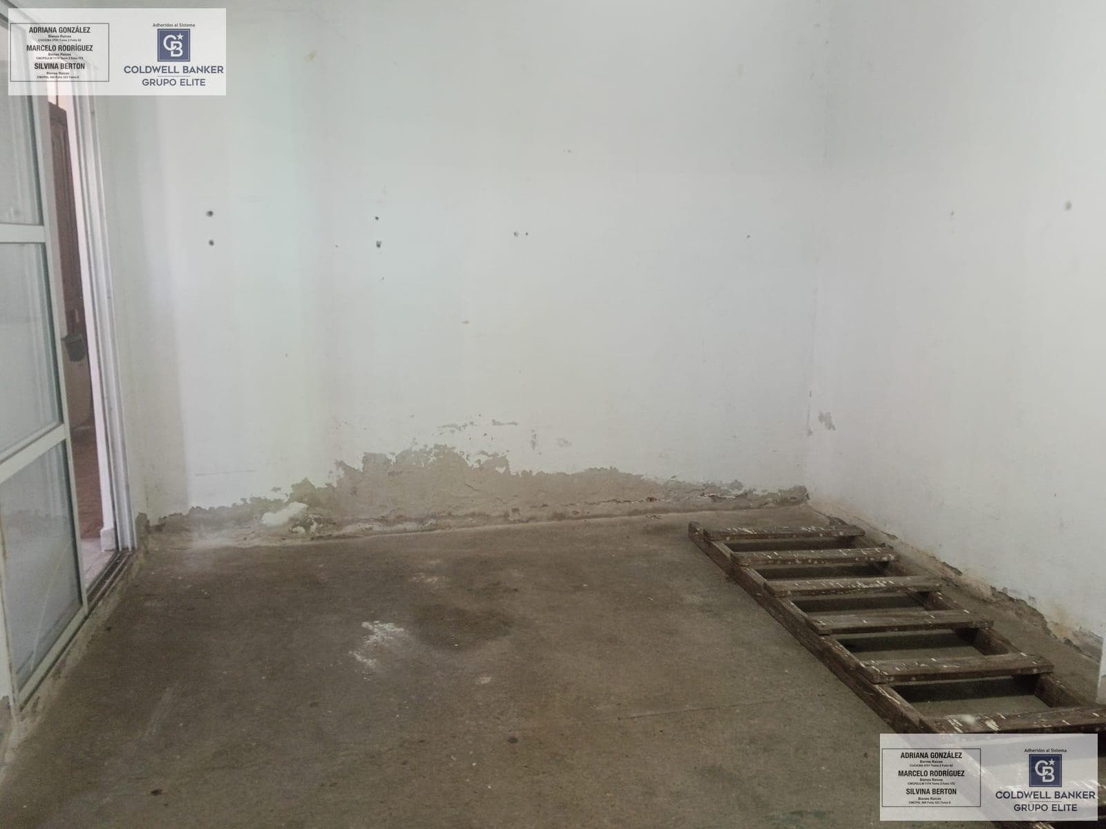 HOUSE FOR SALE PLUS TWO APARTMENTS IN VILLA MERCEDES, SAN LUIS.