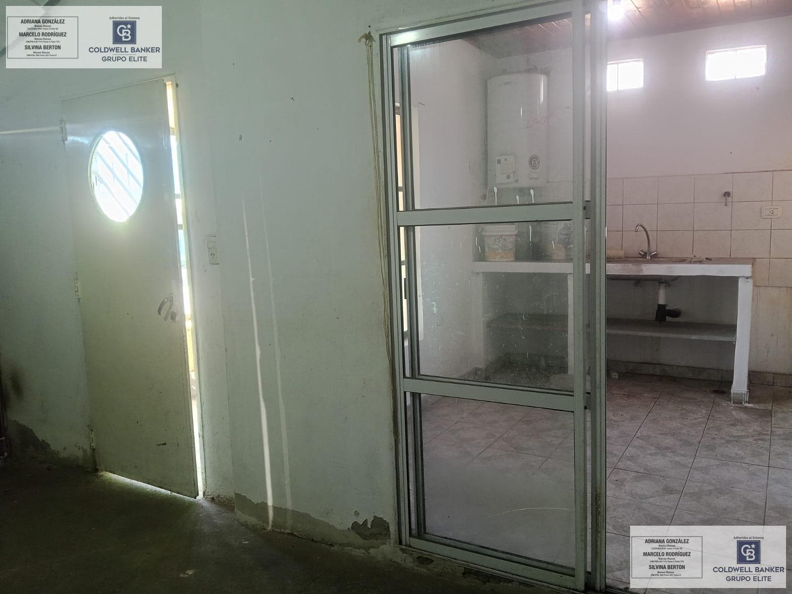 HOUSE FOR SALE PLUS TWO APARTMENTS IN VILLA MERCEDES, SAN LUIS.