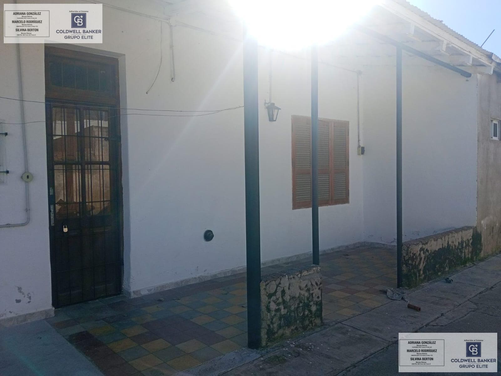 HOUSE FOR SALE PLUS TWO APARTMENTS IN VILLA MERCEDES, SAN LUIS.