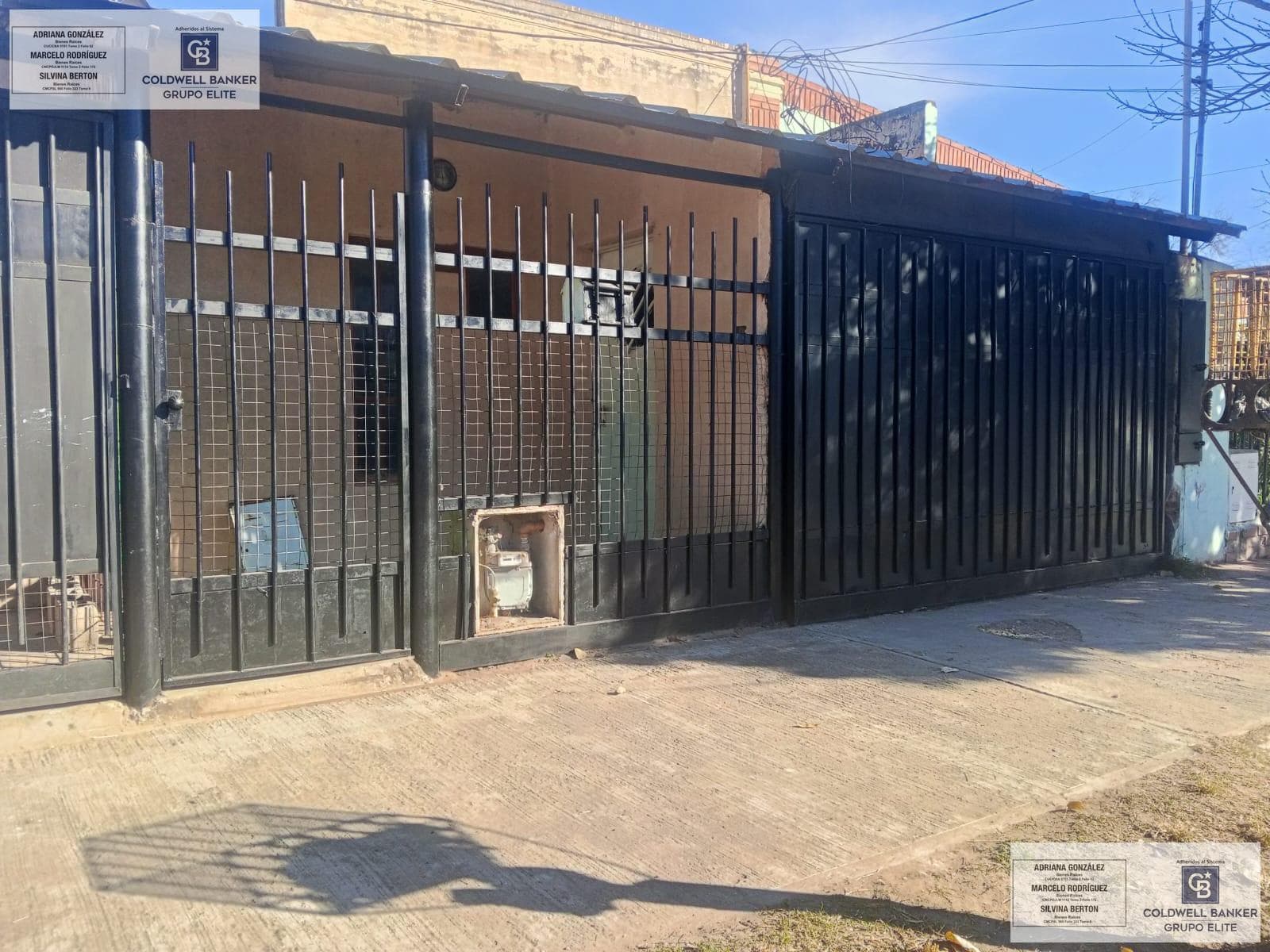 HOUSE FOR SALE PLUS TWO APARTMENTS IN VILLA MERCEDES, SAN LUIS.