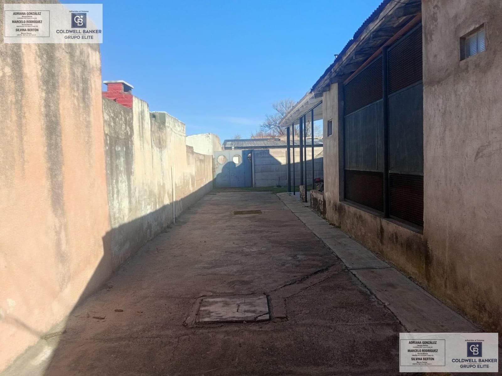 HOUSE FOR SALE PLUS TWO APARTMENTS IN VILLA MERCEDES, SAN LUIS.