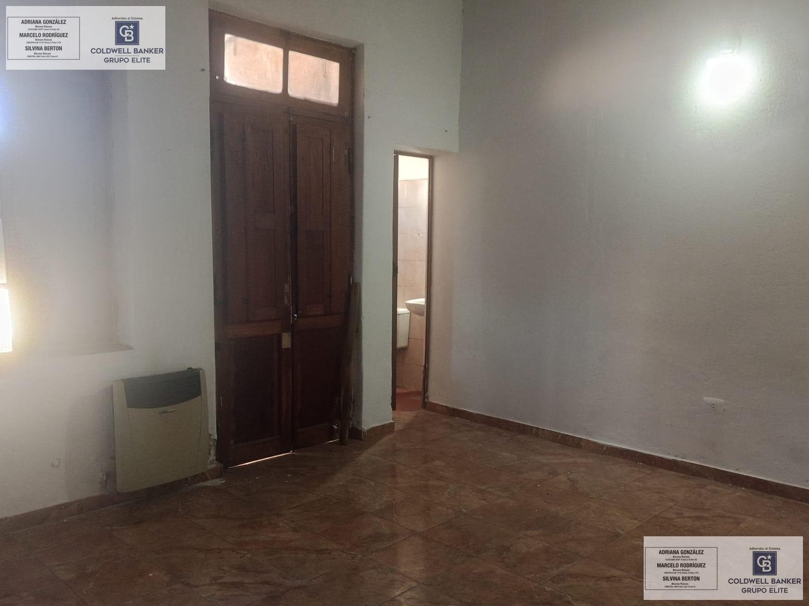 HOUSE FOR SALE PLUS TWO APARTMENTS IN VILLA MERCEDES, SAN LUIS.
