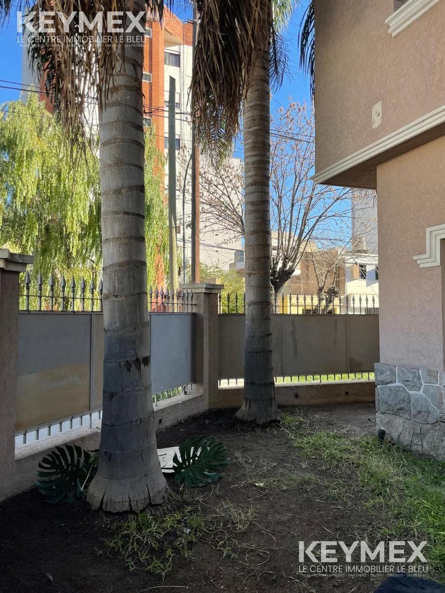 House for Sale in Lanús Este