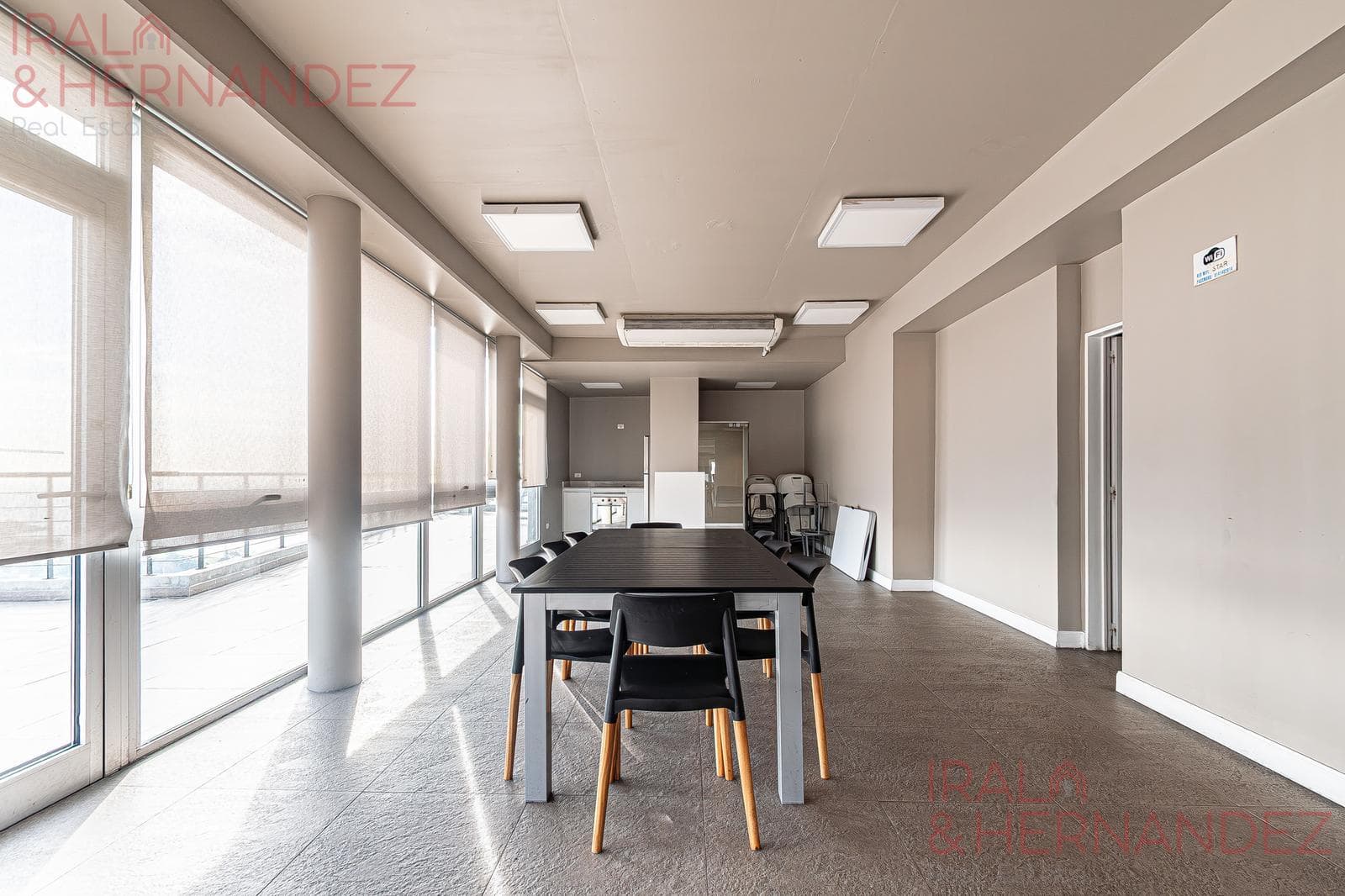 Departamento 2 ambientes con cochera en edificio Star Tower en Olivos