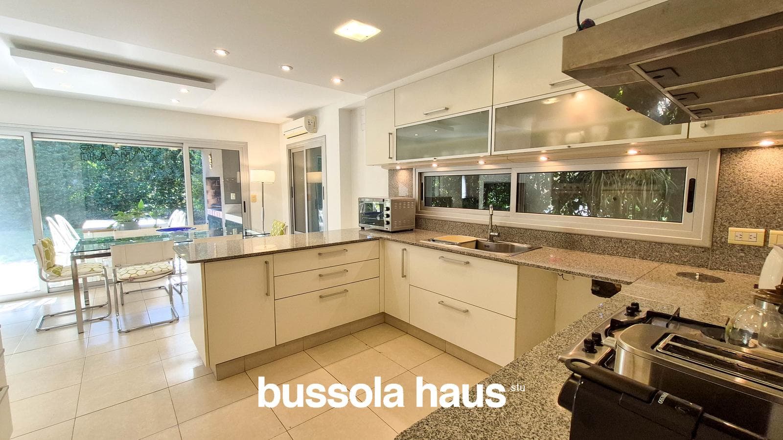 6-room house for sale on an interior lot in Barrancas De San José, Tigre