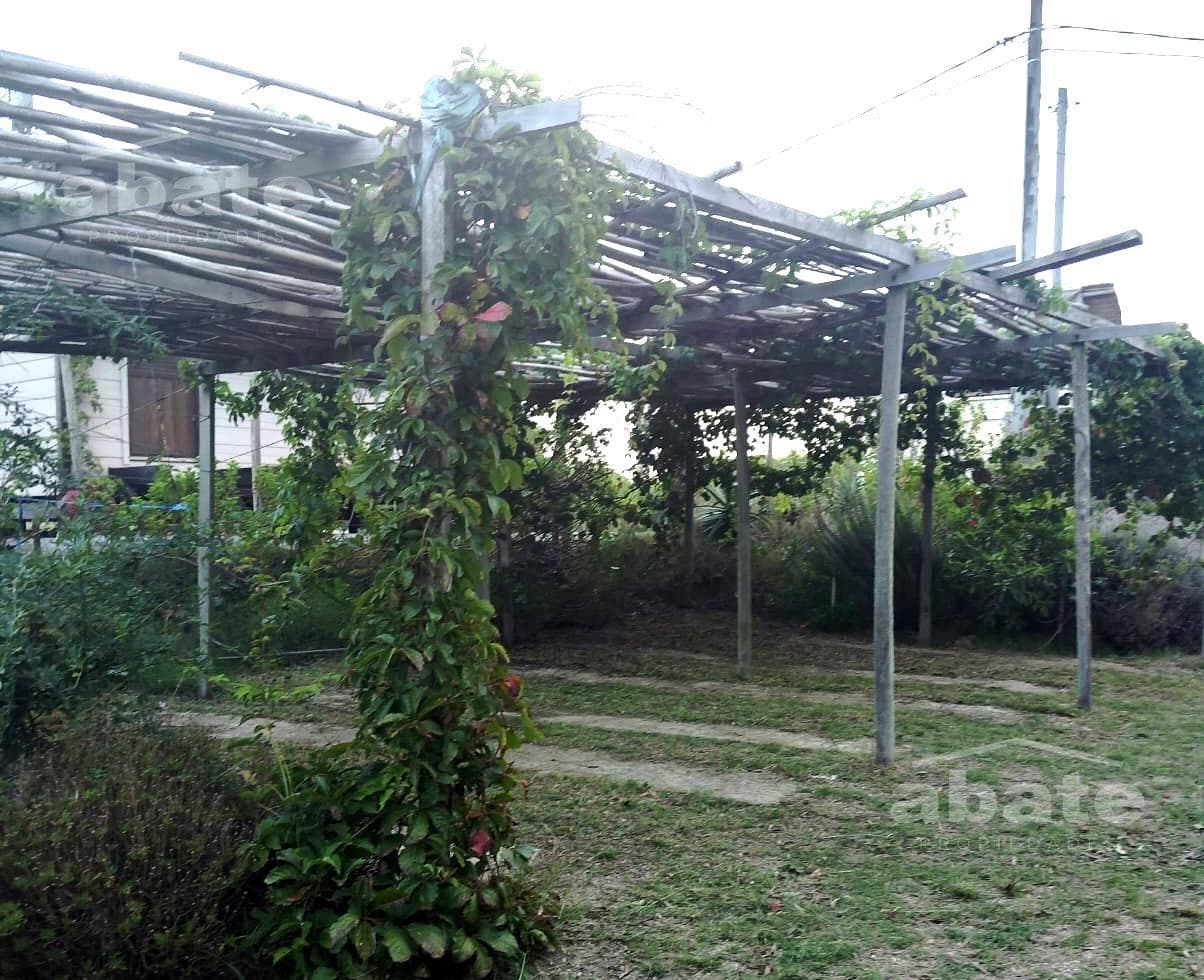 Complex in Punta del Diablo with 4 independent units