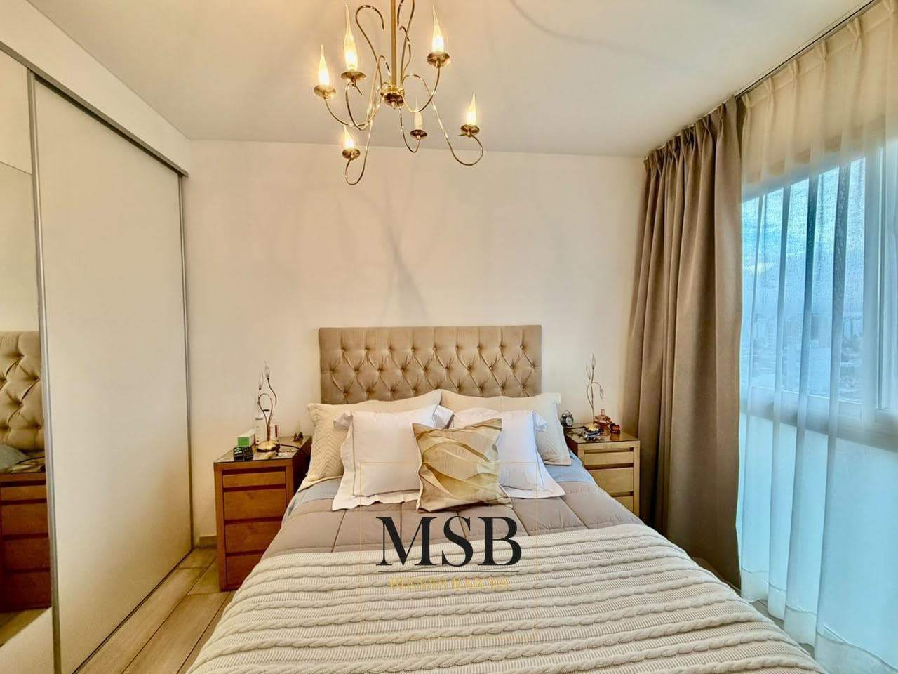 2-bedroom apartment with a garage