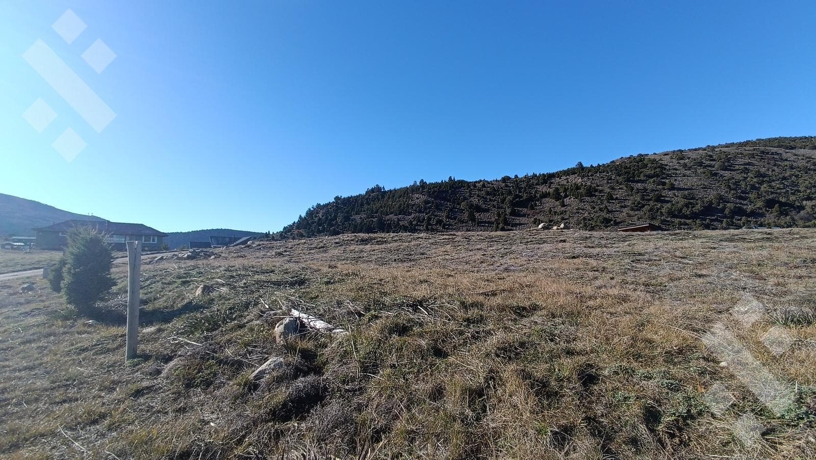1,800 m² Lot for Sale - Noregon Gated Community - San Martín de los Andes