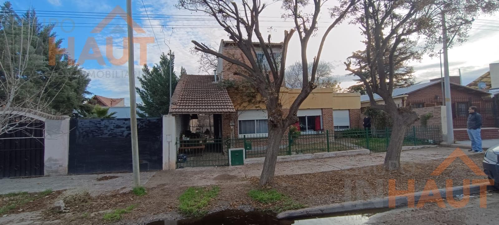 3-Bedroom House in General Roca