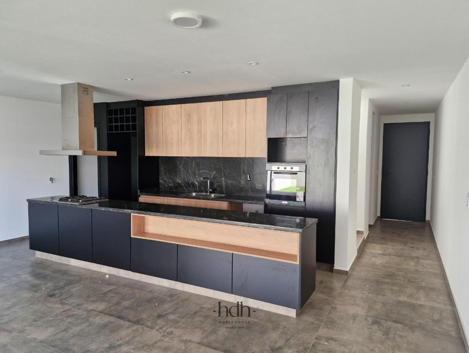 Casa venta 4 dormitorios 3 baños en Greenville II