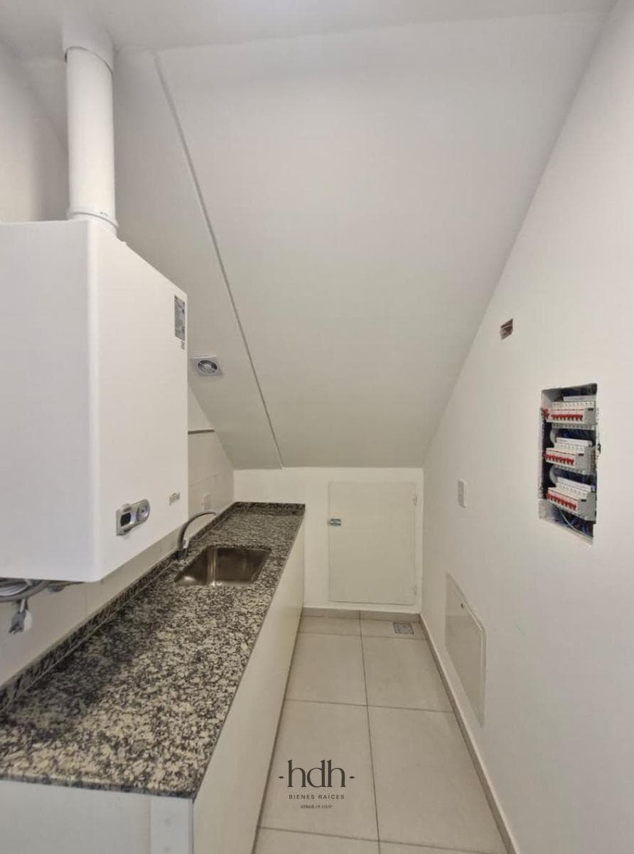 Casa venta 4 dormitorios 3 baños en Greenville II
