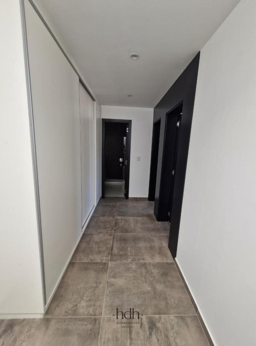 Casa venta 4 dormitorios 3 baños en Greenville II