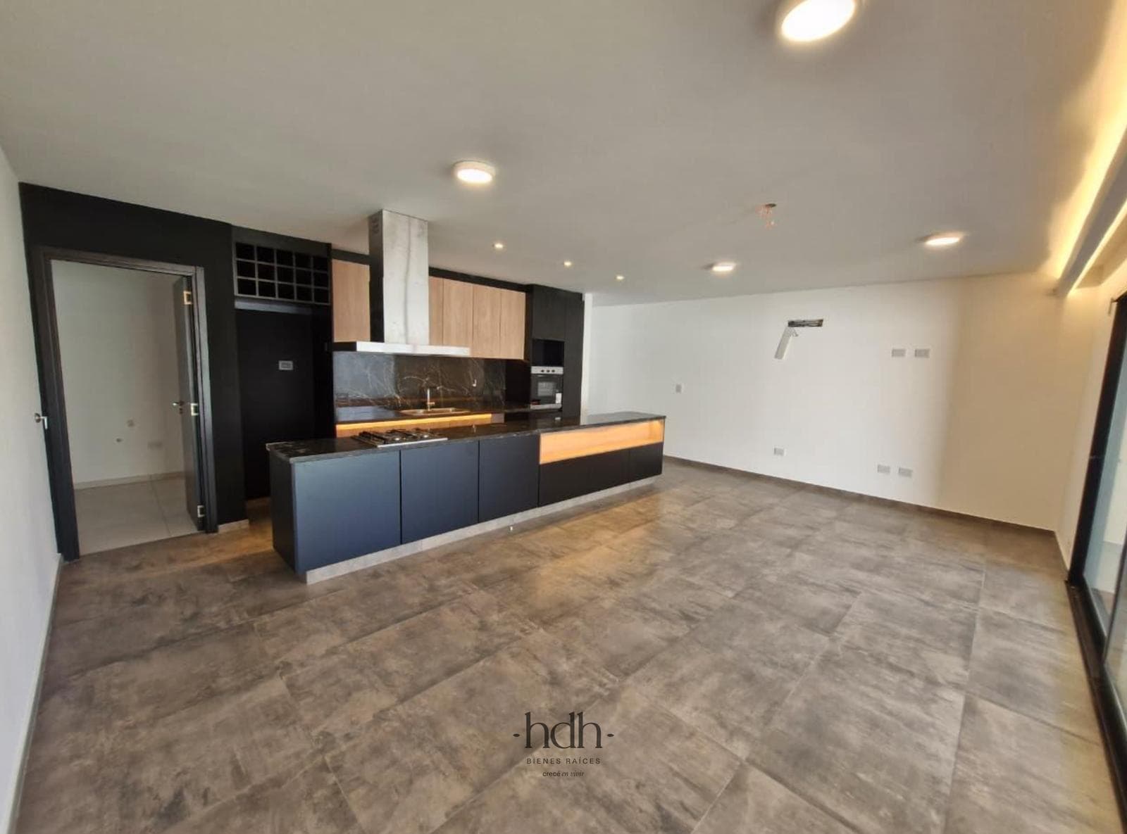 Casa venta 4 dormitorios 3 baños en Greenville II