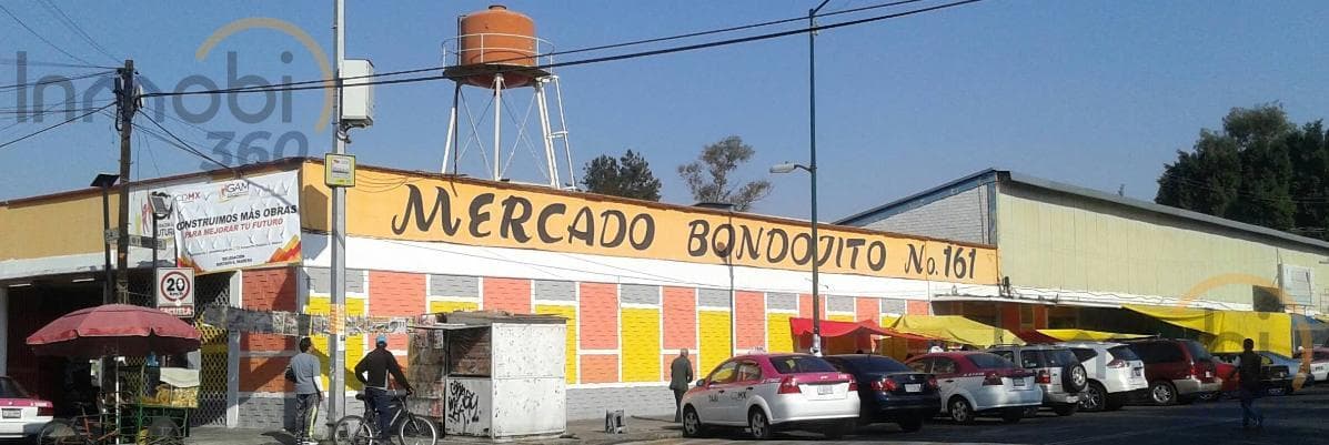 Huge property available just minutes from the Bondojito subway station