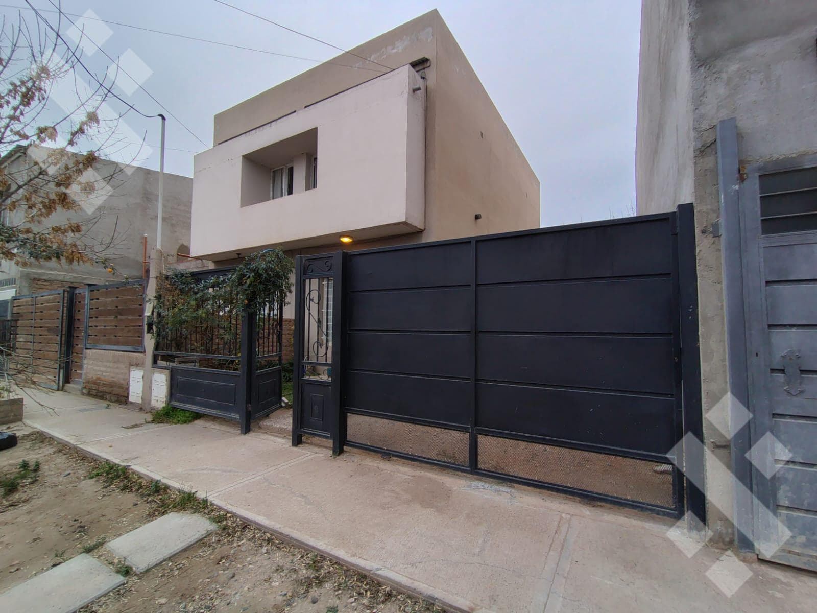 Duplex for Sale, 2 Bedrooms, Altos del Limay Neighborhood, Neuquén City