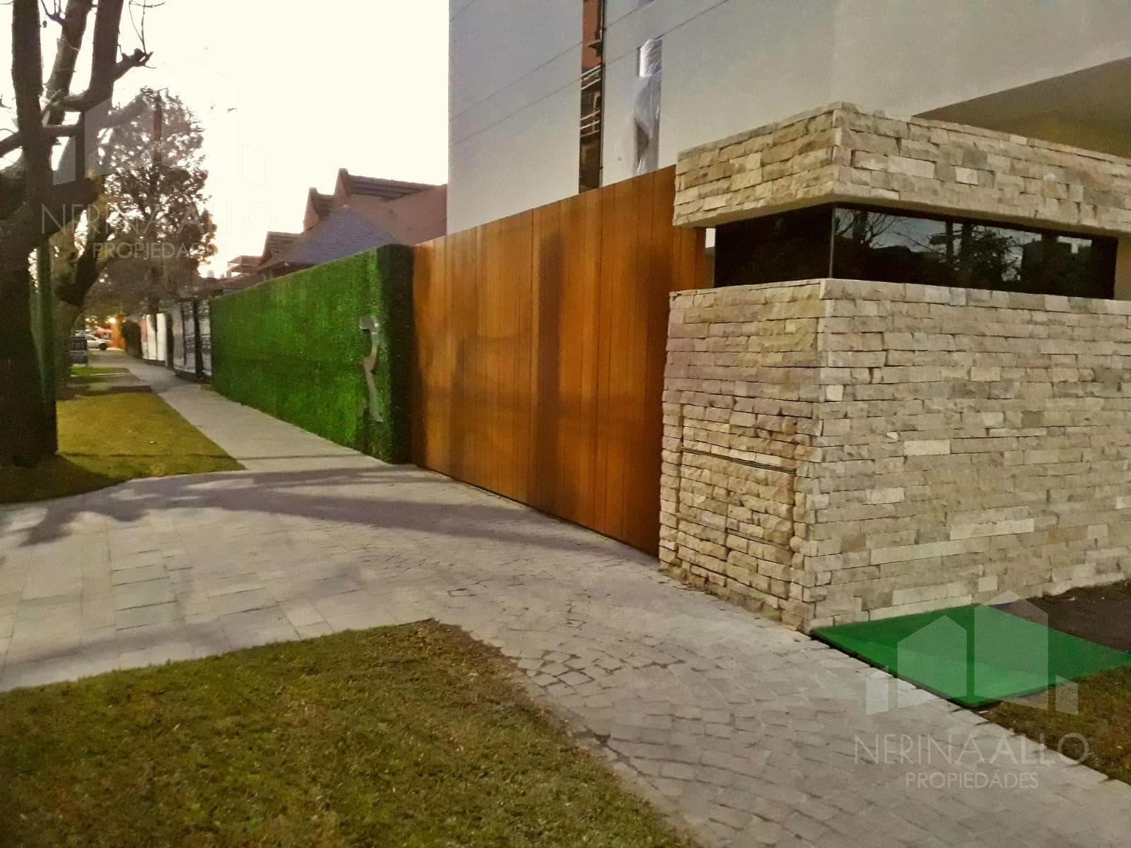 2-ROOM APARTMENT FOR RENT IN NORTH ITUZAINGO, DURBAN OLAZABAL