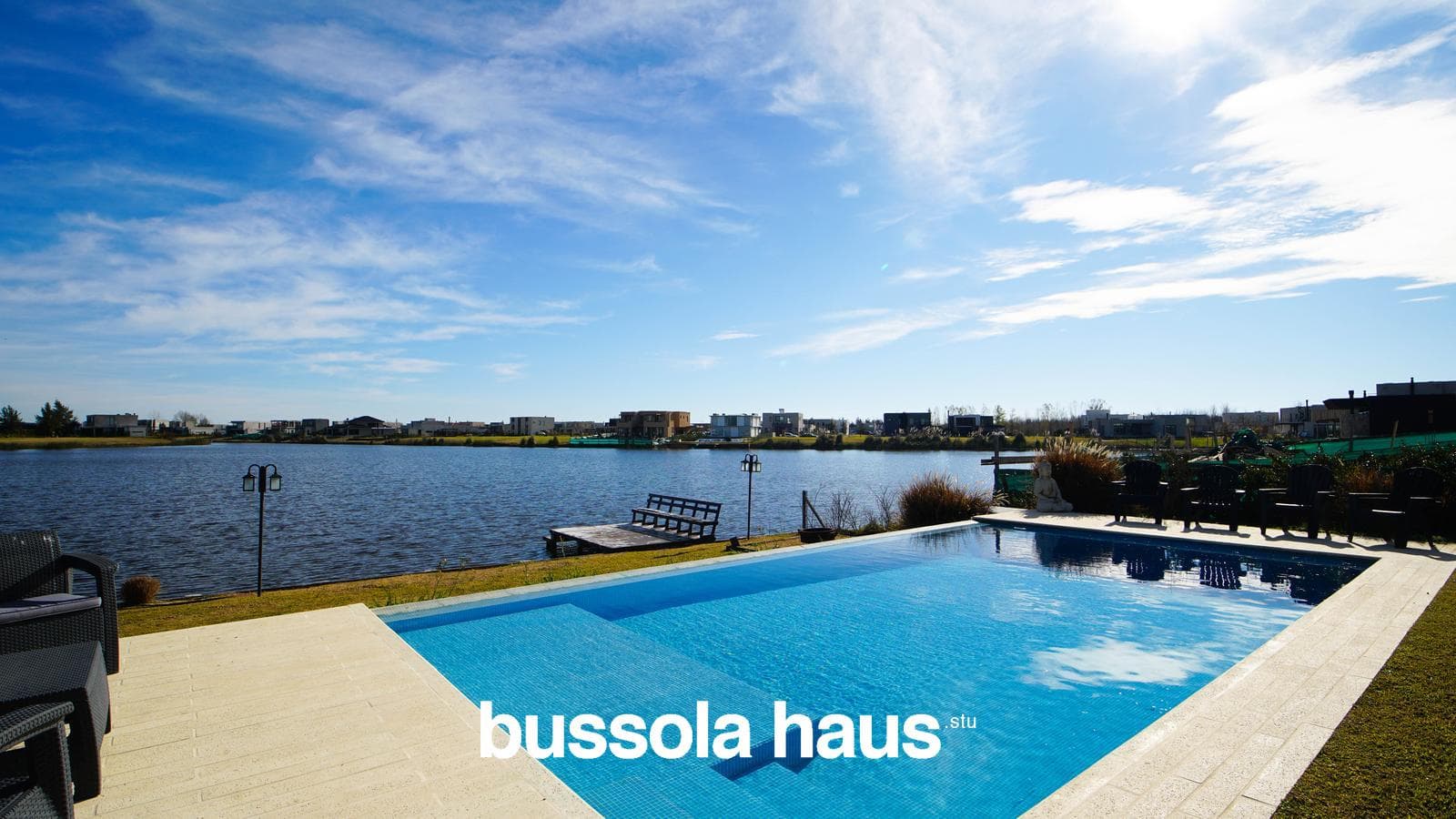 House for Sale by the Lagoon in Naudir