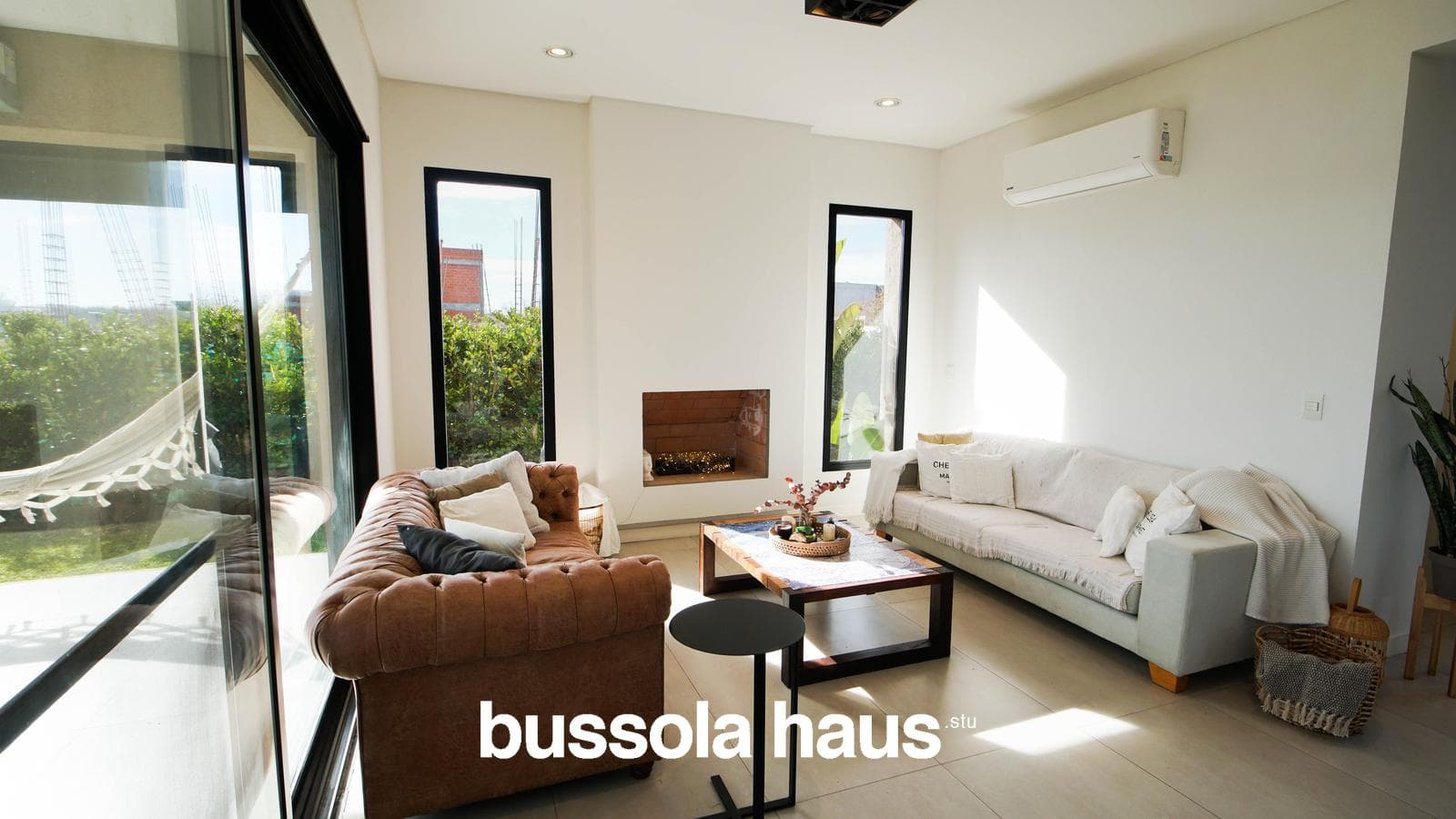 House for Sale by the Lagoon in Naudir