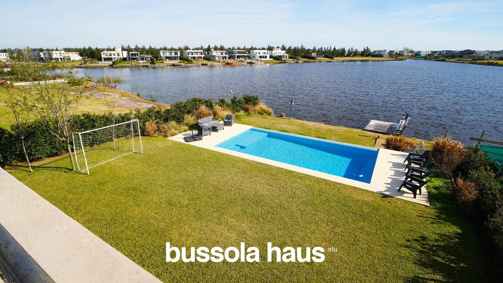 House for Sale by the Lagoon in Naudir