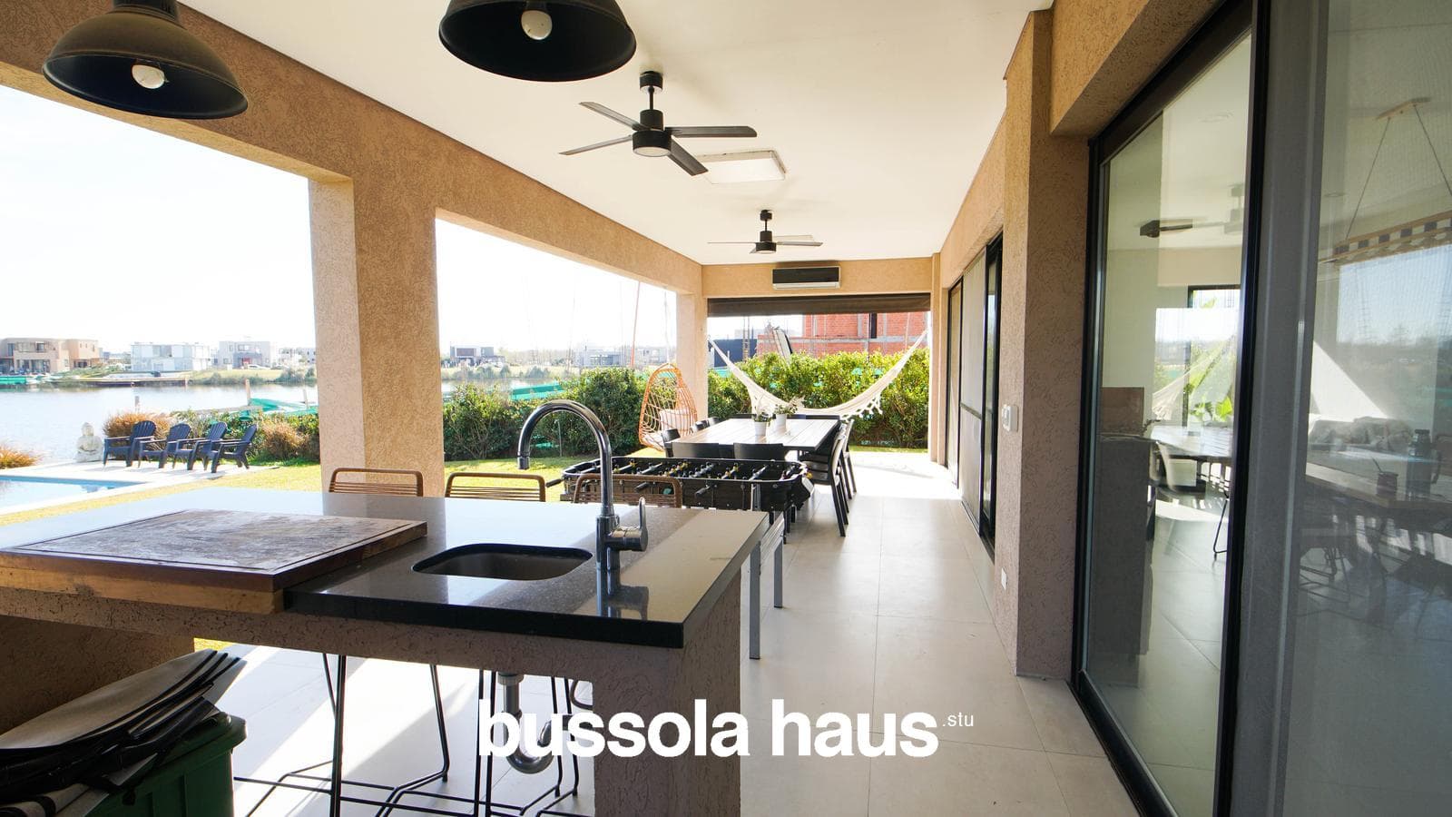 House for Sale by the Lagoon in Naudir