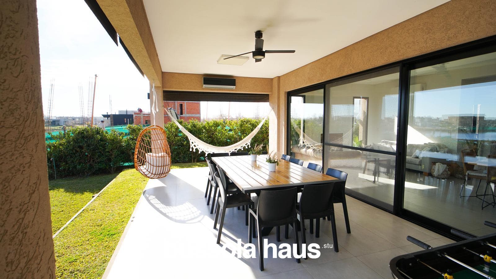 House for Sale by the Lagoon in Naudir